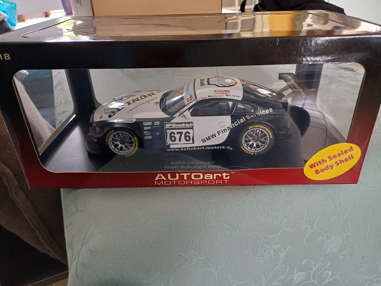 BMW Z4 Coupe Team Schubert 2006, Hobby en Vrije tijd, Modelauto's | 1:18, Ophalen of Verzenden, Nieuw, Auto, Autoart
