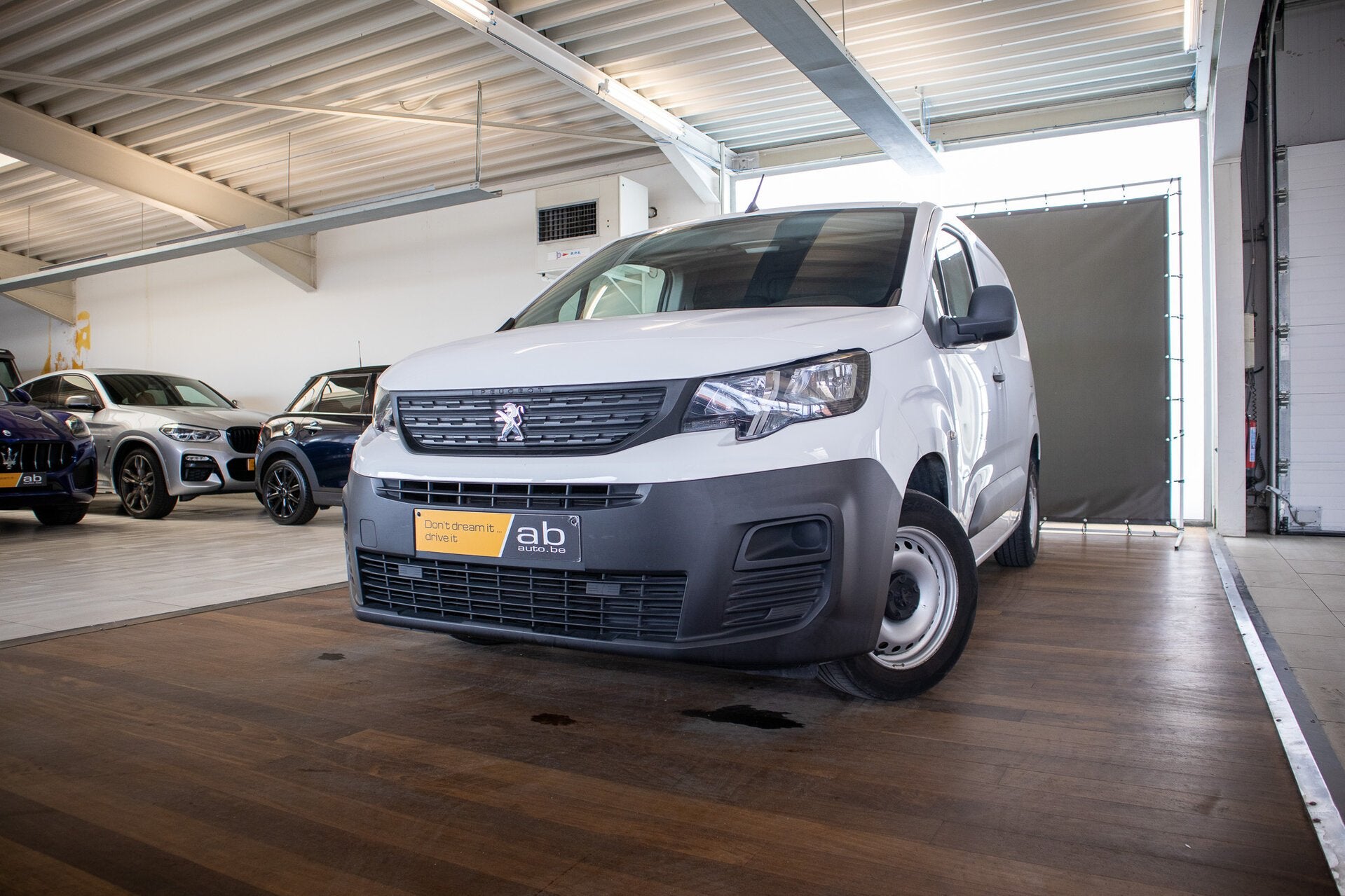 Peugeot Partner 1.5, LICHTE VRACHT, AIRCO, RADIO, BLUETOOTH, 75 pk, Euro 6, 0 kg, Wit