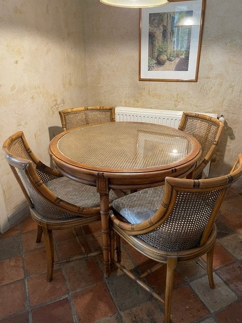 table de cuisine avec 4 chaises, Enlèvement, Utilisé