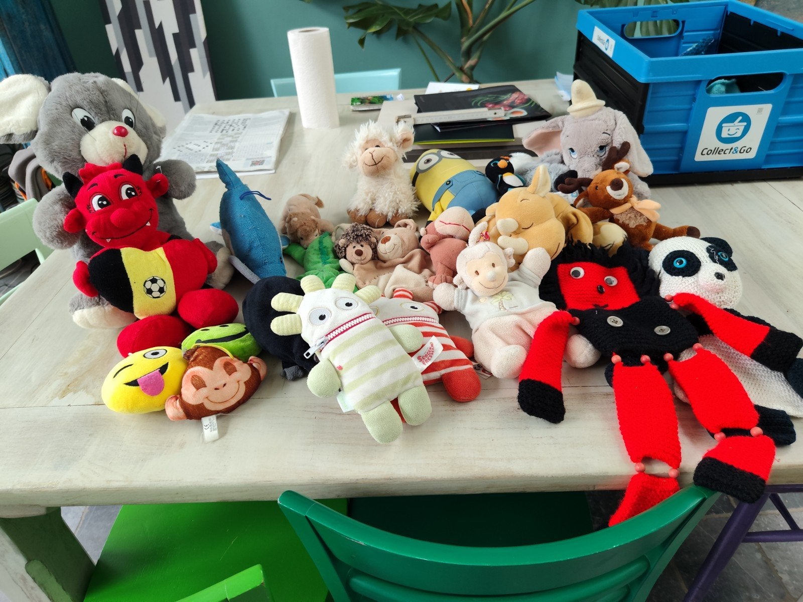 grande collection d'animaux en peluche : Dumbo, Minion, care, Enlèvement ou Envoi