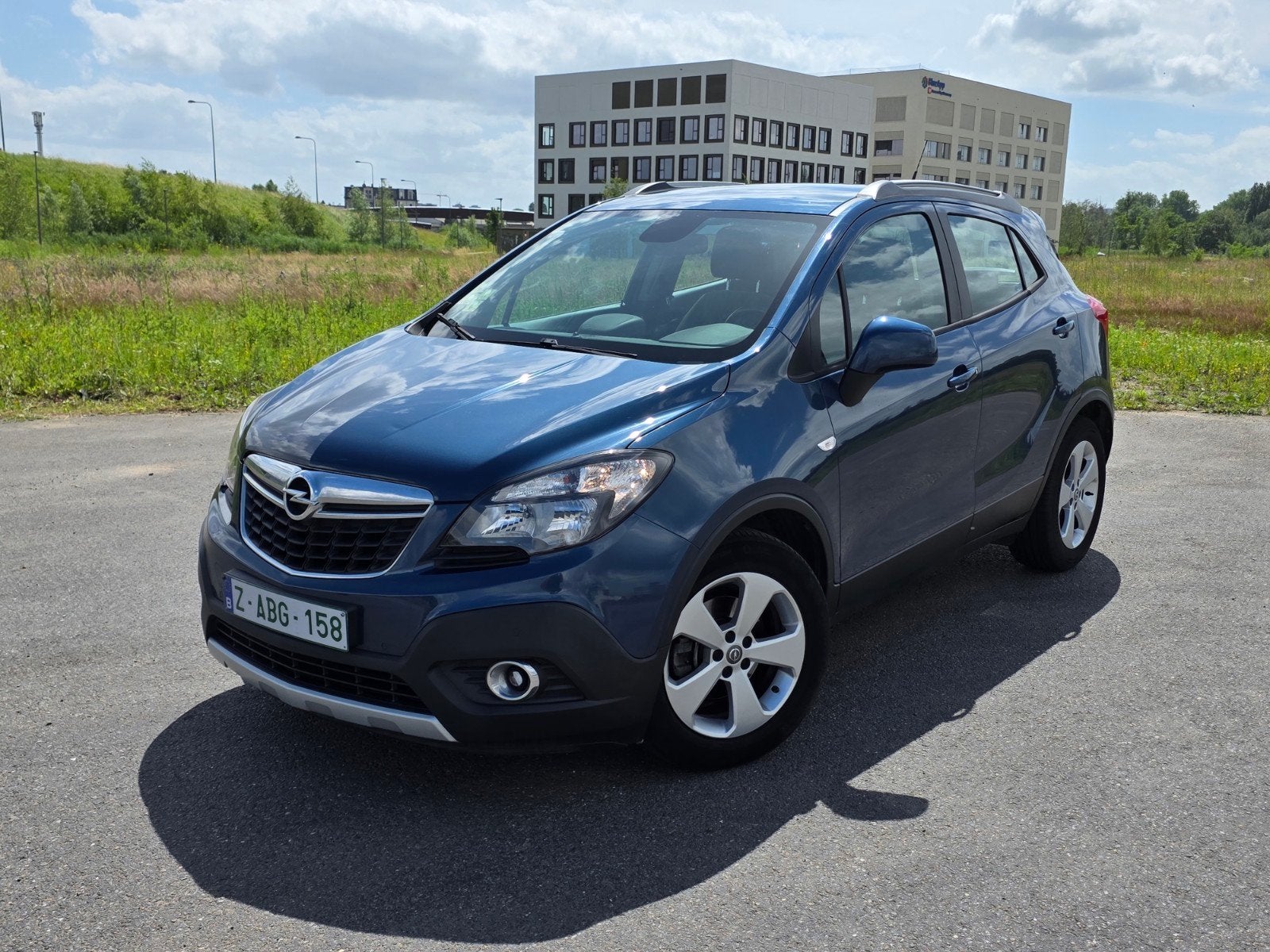 Opel Mokka 1.6 Essence Euro 6 — 2015 — 125 000 km
SUV EURO 6, Autos, Opel, Entreprise, Mokka, Essence, Euro 6, Enlèvement