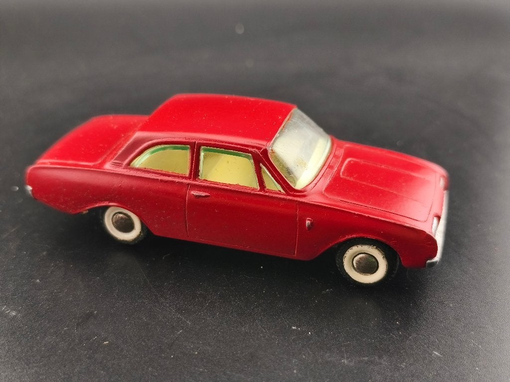 TEKNO DENEMARK (NO DINKY) FORD TAUNUS 17M REF 826, Enlèvement ou Envoi, Utilisé, Voiture, Autres marques