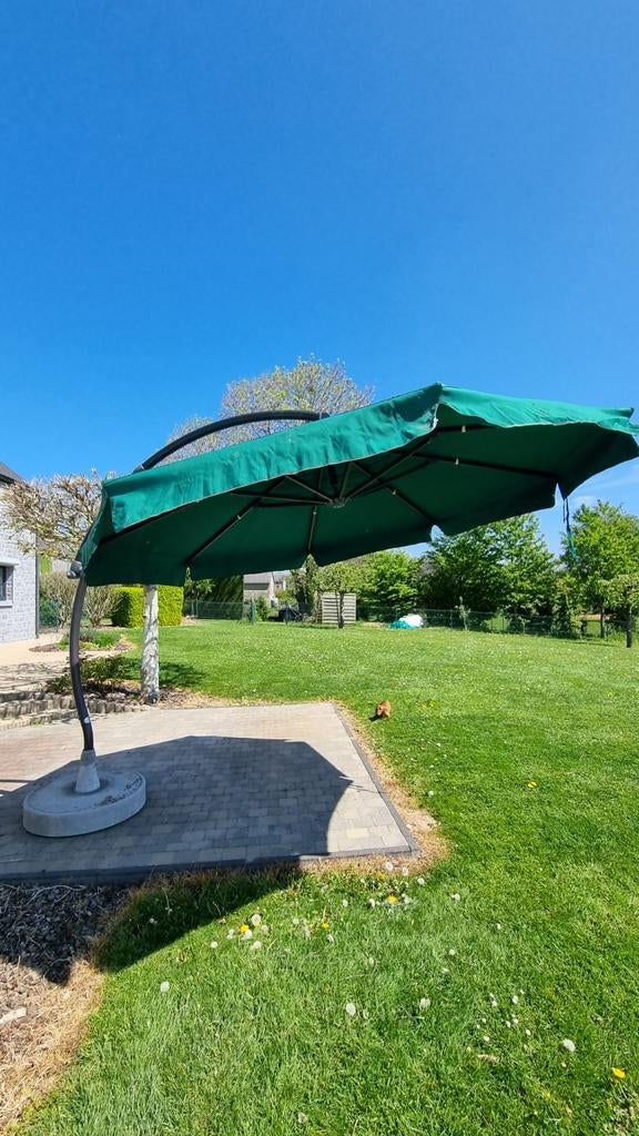 200€, Parasol cantilever , diameter 3 meter, verstelbaar 90°, Ophalen, Overige typen, 2 tot 3 meter, Verstelbaar