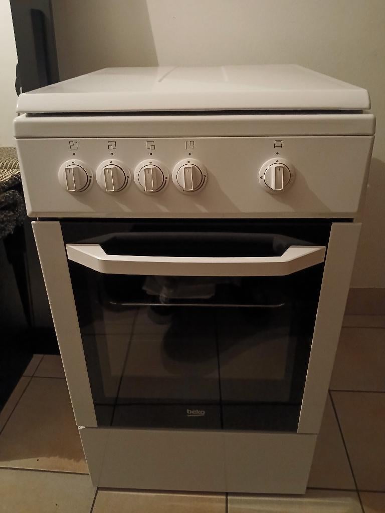 Cuisinière Beko Mixte à gaz neuve, Neuf, Gaz, Enlèvement, 95 cm ou plus