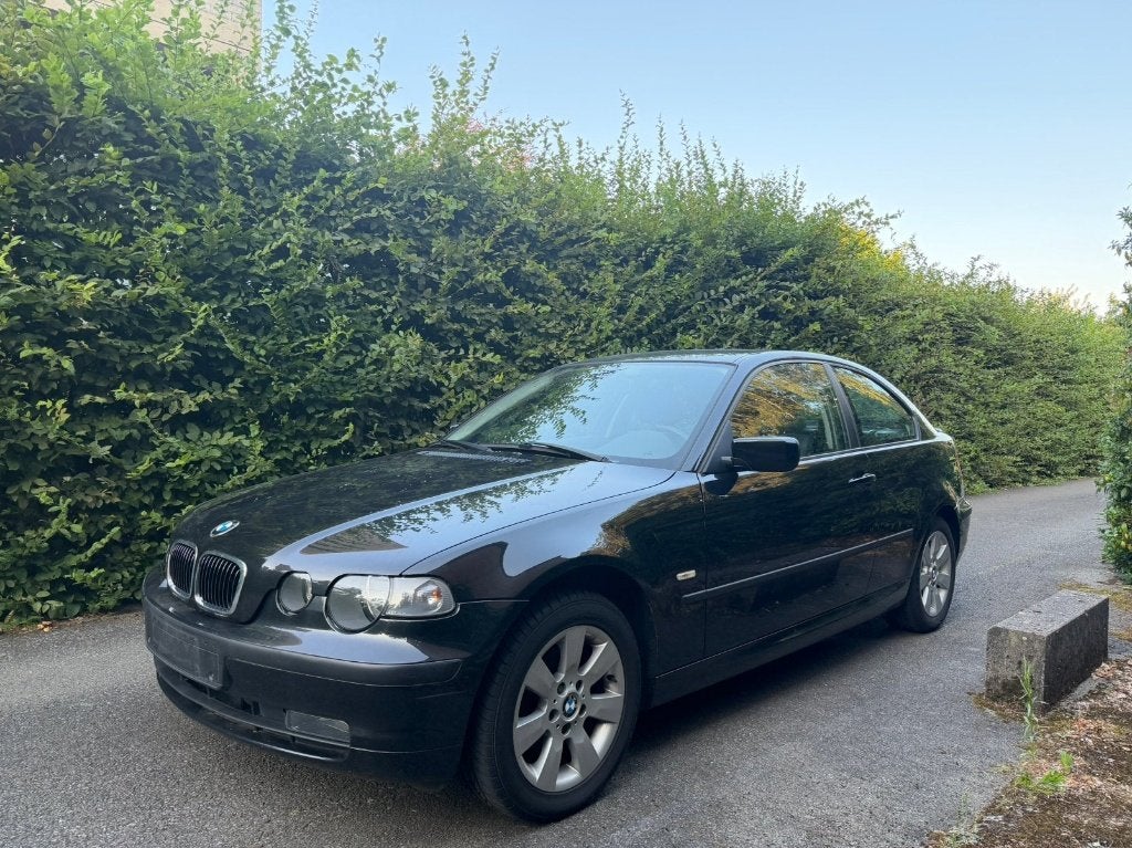 BMW 318D Coupe 2005 - 106.000 km - Garantie inclusivité, Autos, BMW, Achat, Entreprise, Boîte manuelle, Noir
