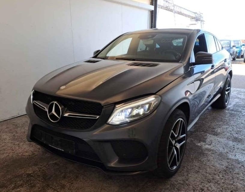 Mercedes-Benz GLE 350 CDI 4Matic AMG, Auto's, Automaat, GLE, Adaptive Cruise Control, Leder