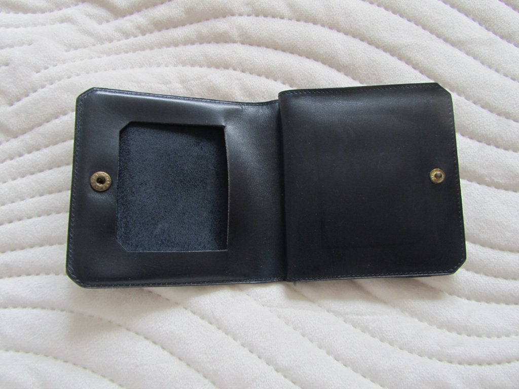 DELVAUX Portefeuille vintage  marine siglé, Envoi
