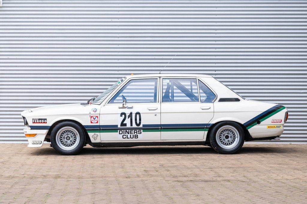 BMW 5 Serie 530i 1B Historic race car (bj 1977), Auto's, 4 deurs, 230 pk, 169 kW, Wit