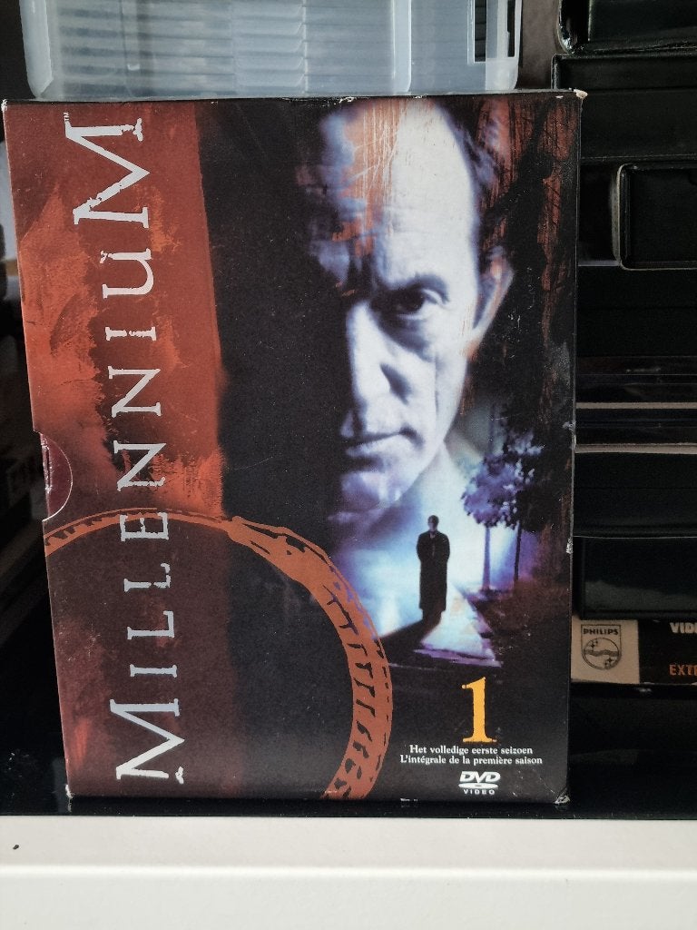 Millennium, 1+2+3, Lance Henriksen, Amerikaanse serie, Cd's en Dvd's, Dvd's | Tv en Series, Ophalen of Verzenden