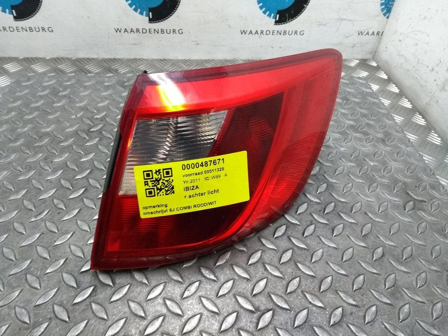 SEAT IBIZA ST 1.2Tdi E-comotive Copa ACHTERLICHT R 2011, Enlèvement ou Envoi, Utilisé, Stiba membre