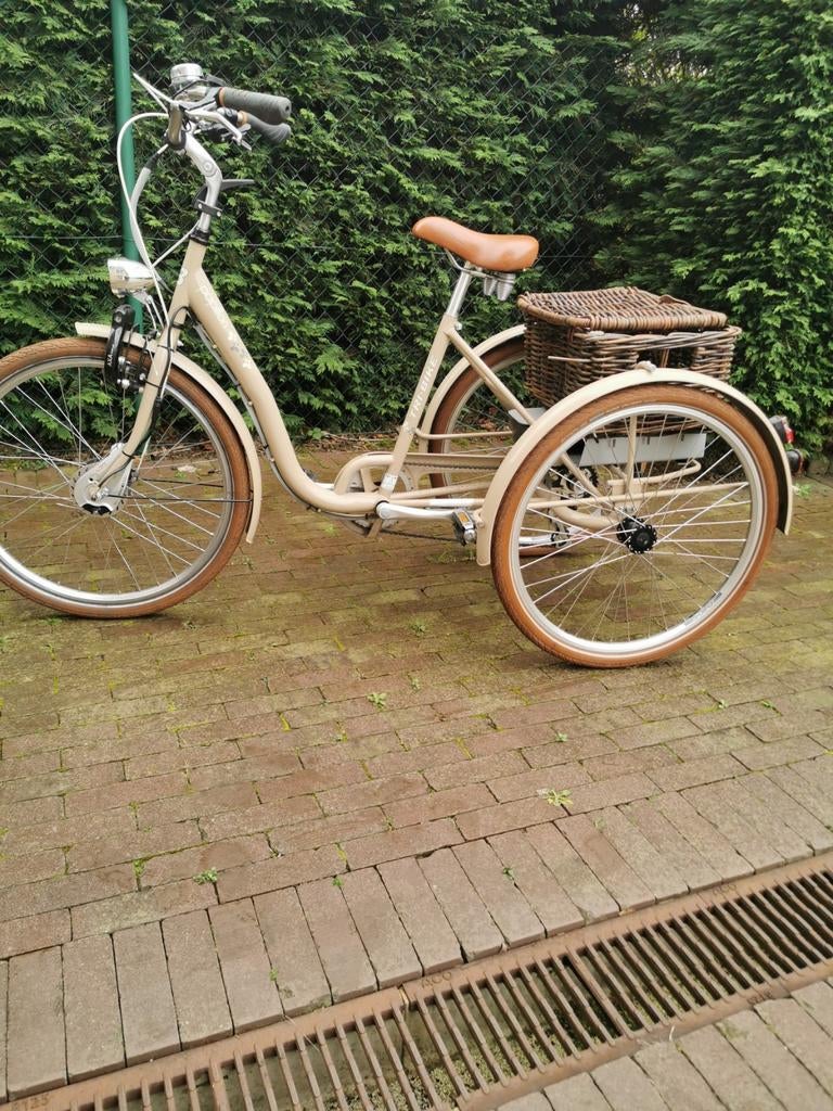 Elektrische TRI-BIKE papillon driewieler fiets perfect staat, Fietsen en Brommers, Ophalen of Verzenden