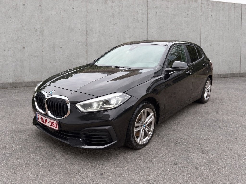 BMW 118i F40 Automatique 2021 | 140ch GPS Caméra CarPlay LED, Achat, Euro 6, Entretenue par le concessionnaire, Noir