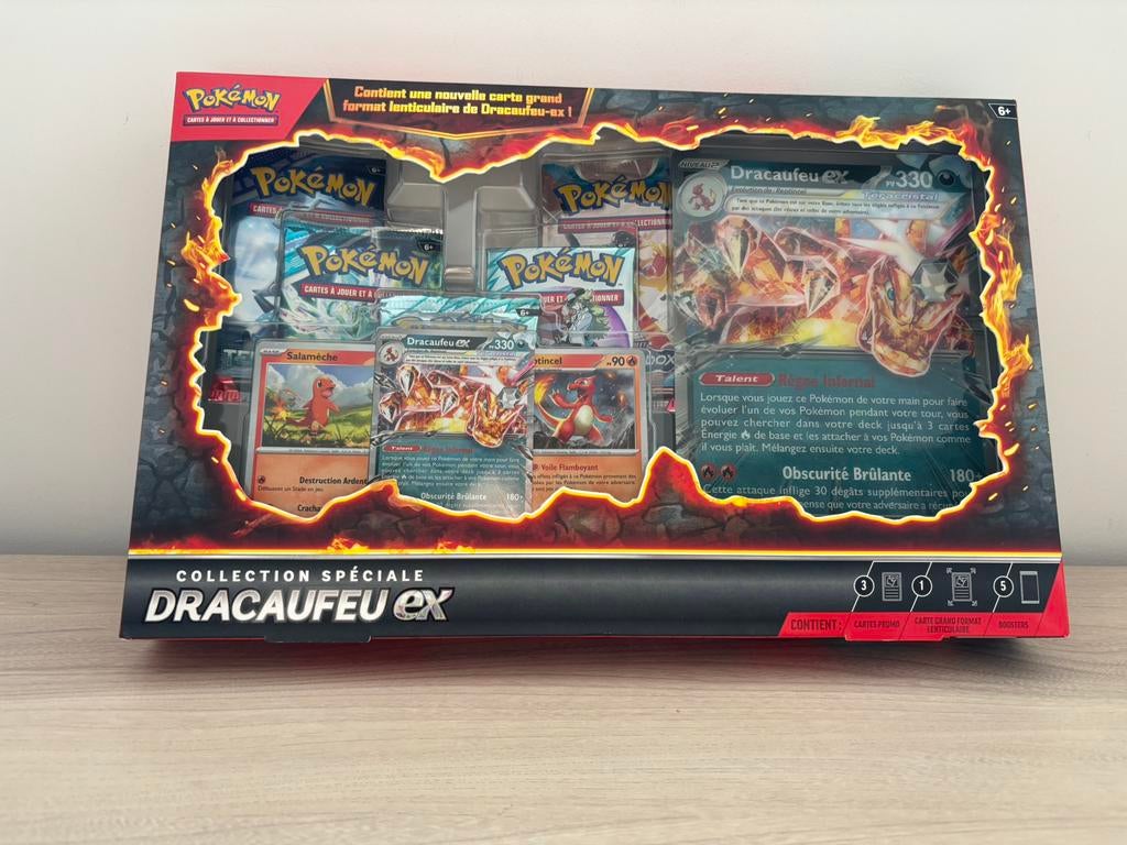 Coffret Dracaufeu EX de la spéciale Pokémon — Charizard EX, Hobby & Loisirs créatifs, Enlèvement ou Envoi, Booster
