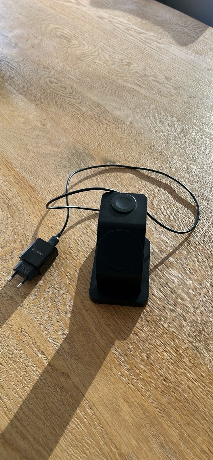 3-in-1 draadloze oplader, Ophalen, Zo goed als nieuw, Draadloze oplader