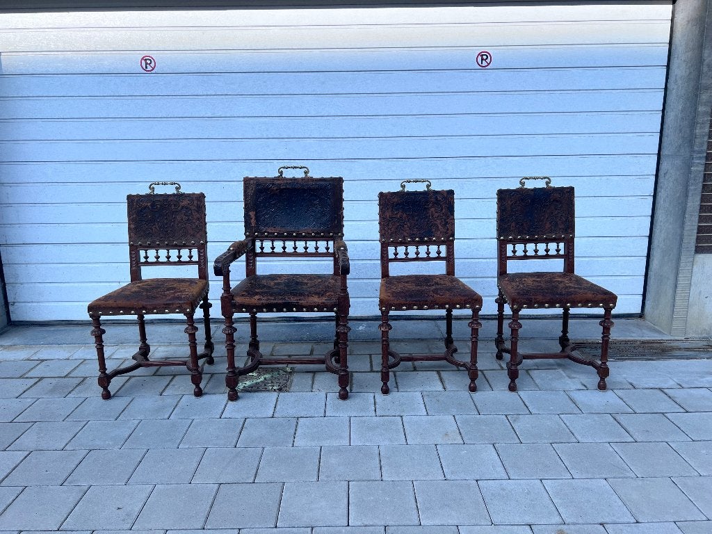 GRATIS 4 authentieke stoelen in neo-renaissancestijl, Ophalen, Gebruikt, Bruin, Neo renaissance