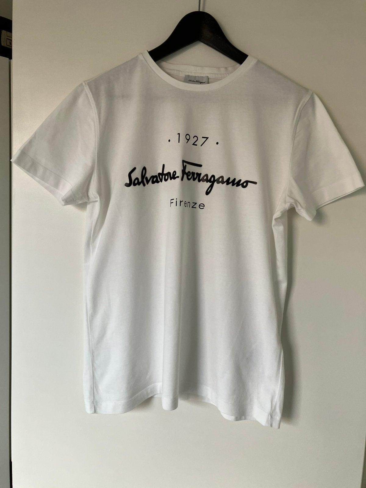 Ferragamo T-shirt medium, Ophalen of Verzenden, Zo goed als nieuw