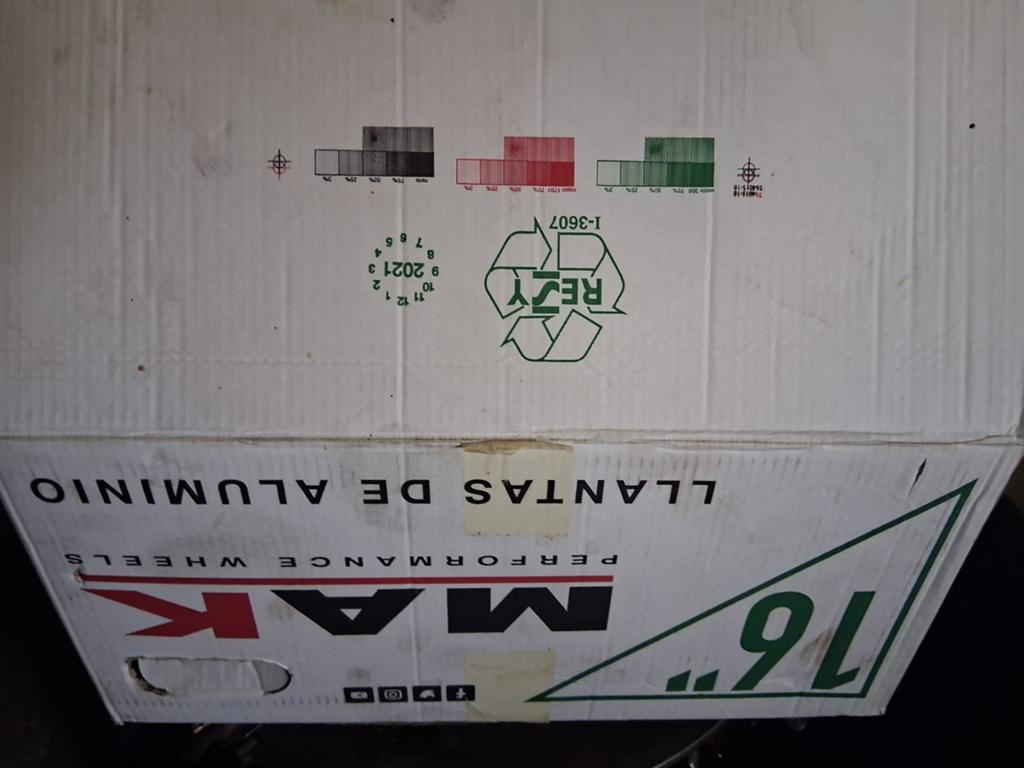 Velgen, zwarte stalen met deksels, Auto-onderdelen, Banden en Velgen, Ophalen, Velg(en)