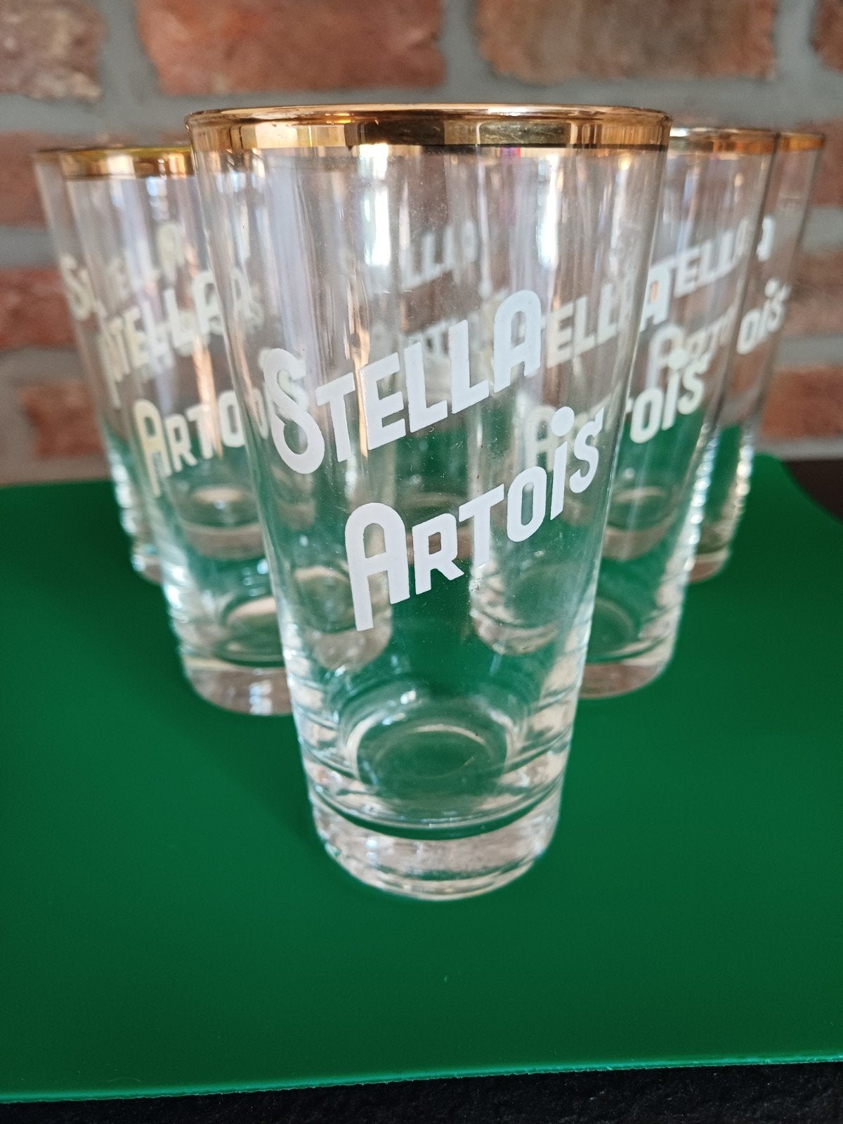 Stella artois boerkes 25 cl met witte letters en gouden rand, Enlèvement