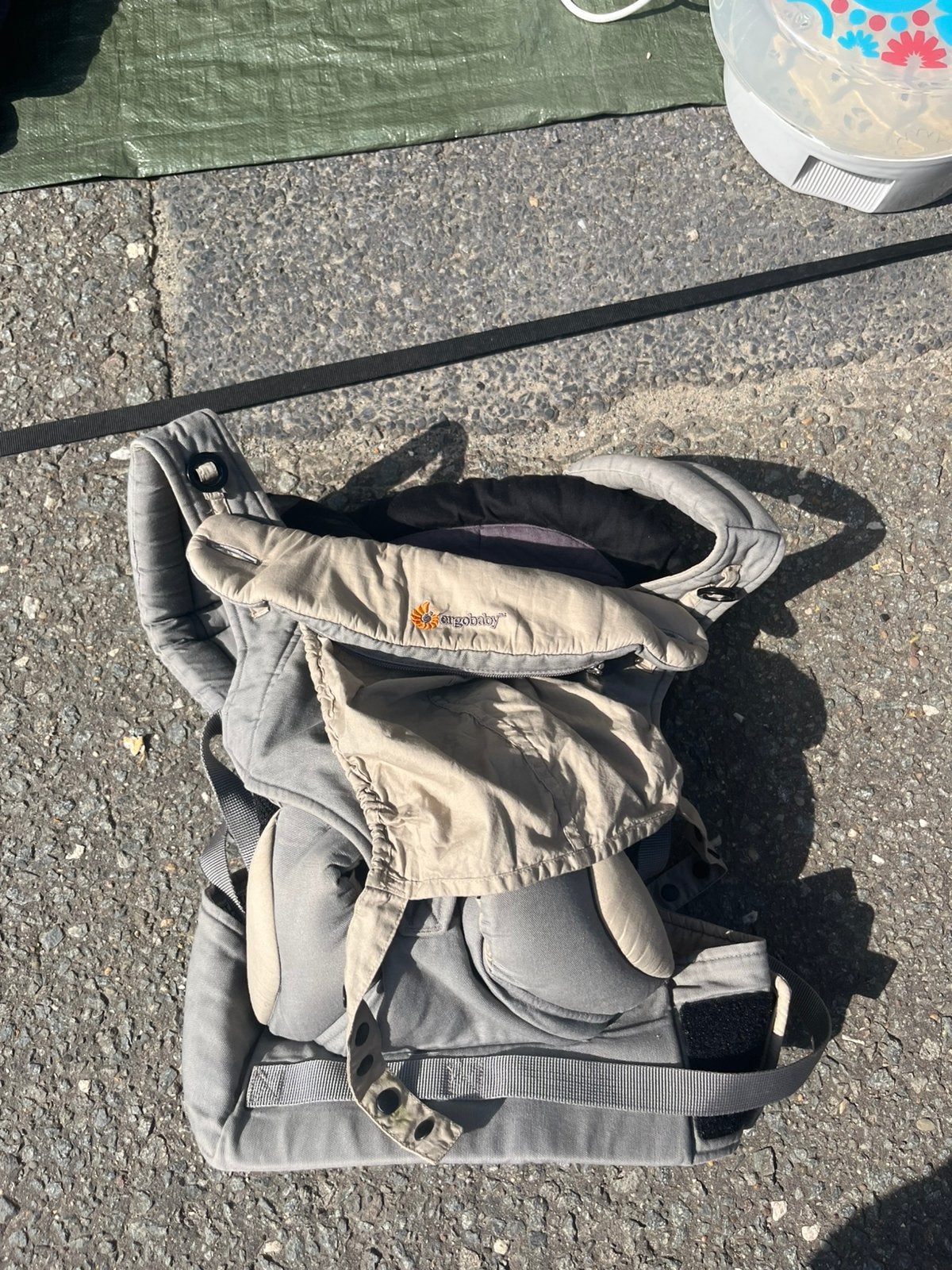 Ergobaby draagzak (met verkleinstuk), Kinderen en Baby's, Babydragers en Draagdoeken, Ophalen, Zo goed als nieuw, Draagzak