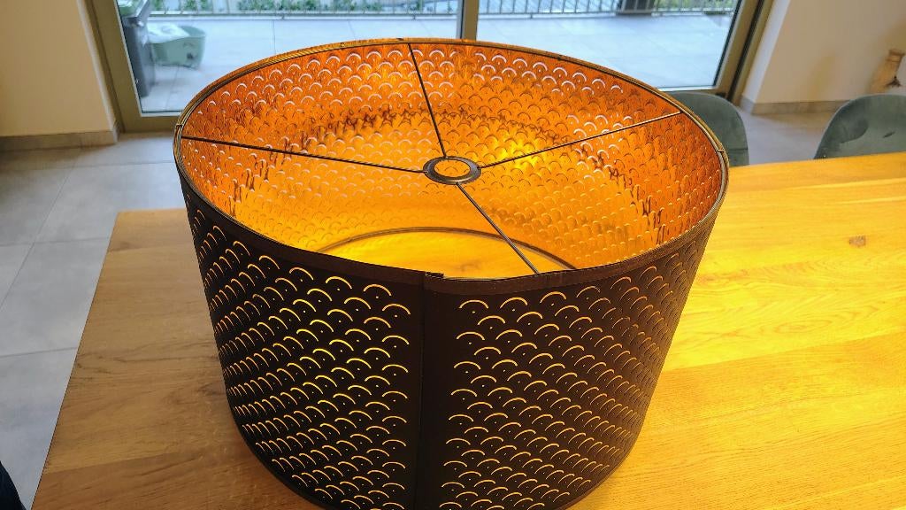 Nymö lampenkap Ikea - zwart & goud - 59cm, Huis en Inrichting, Ophalen, Rond, Overige kleuren, Zo goed als nieuw