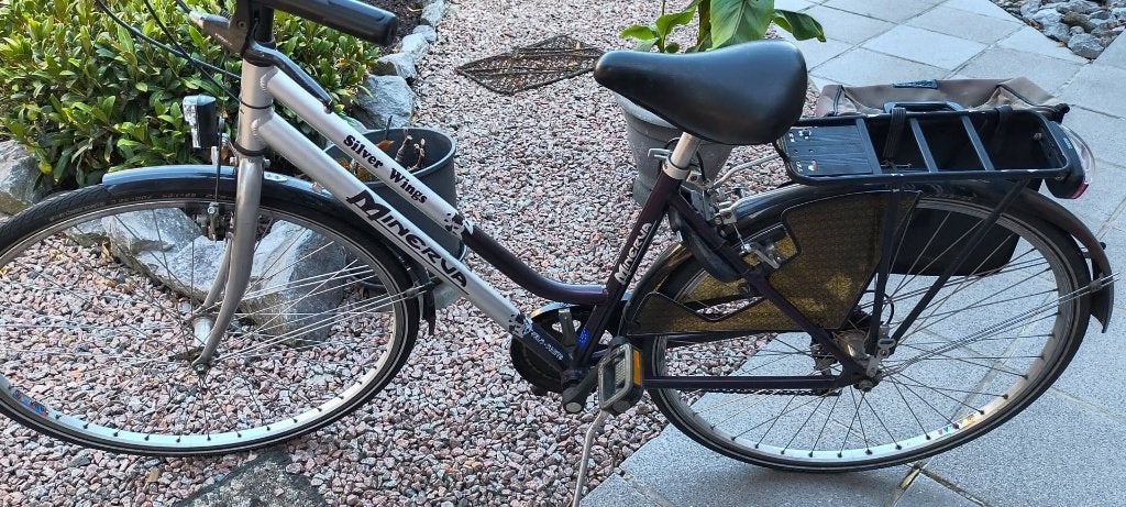MINERVA dames fiets, Autres marques, Vitesses, Frein sur jante, Moins de 47 cm