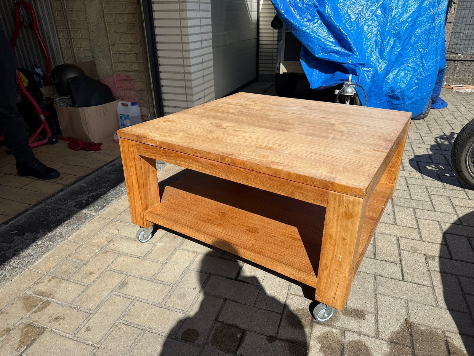 Grande table en Teck, Maison & Meubles, Teck, 50 à 100 cm, Carré, Enlèvement