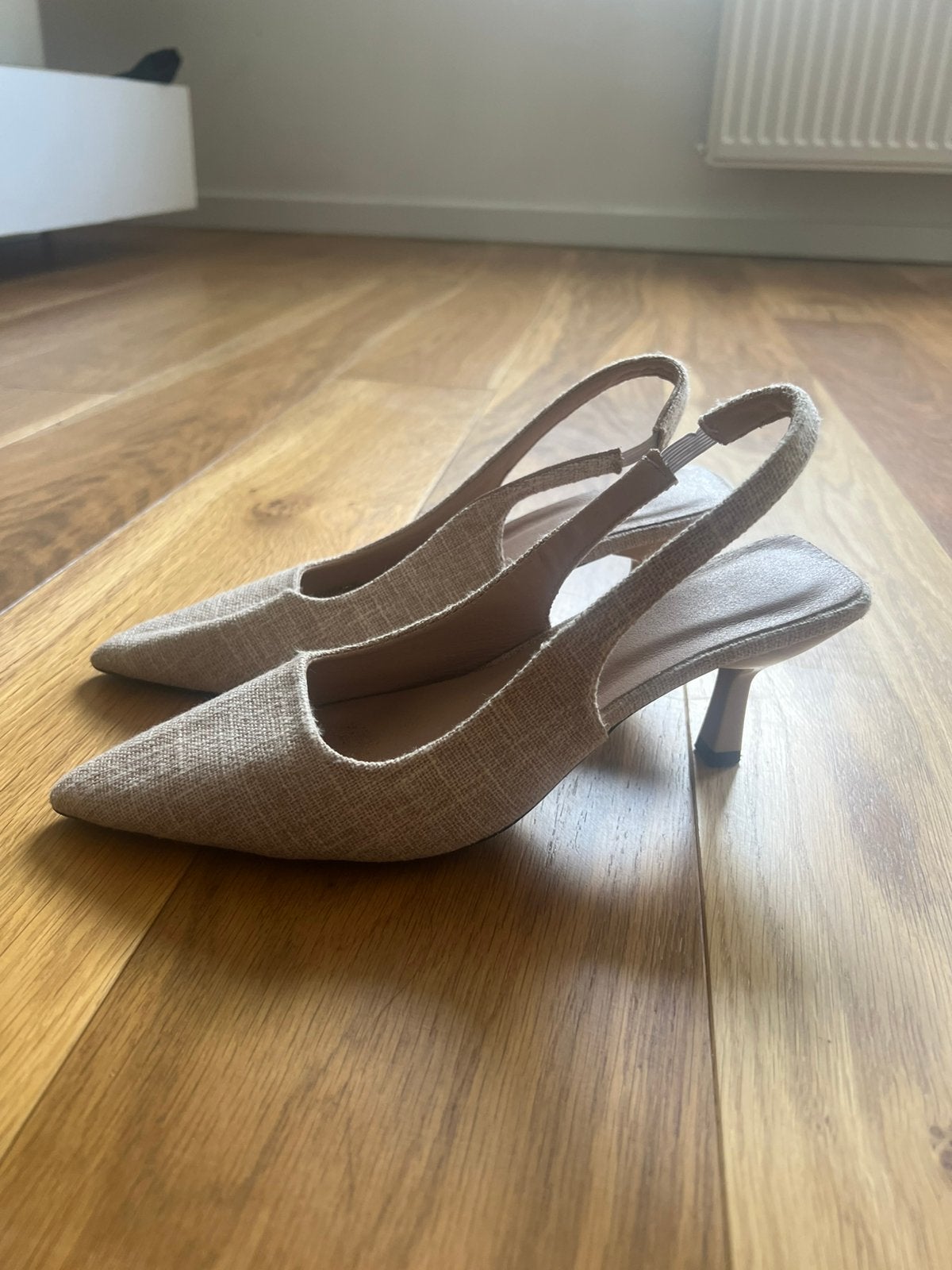 Dames hakken, Kleding | Dames, Ophalen of Verzenden, Zo goed als nieuw