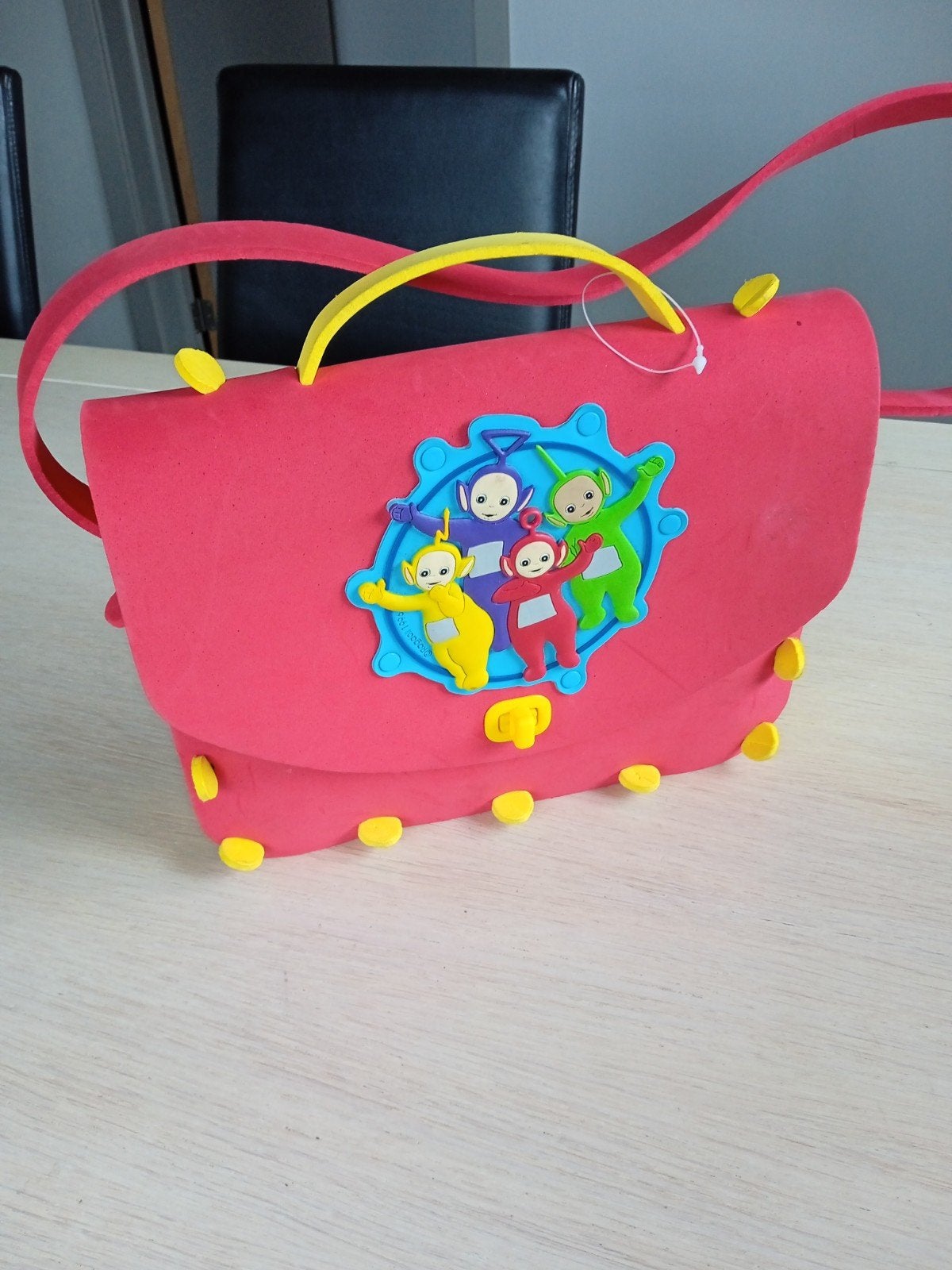 Teletubbies boekentasje, Enlèvement ou Envoi