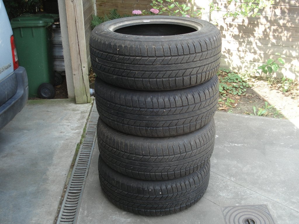 Good Year 255x55 R19 111V, Auto-onderdelen, Banden en Velgen, Gebruikt, 255 mm, All Season, Band(en)