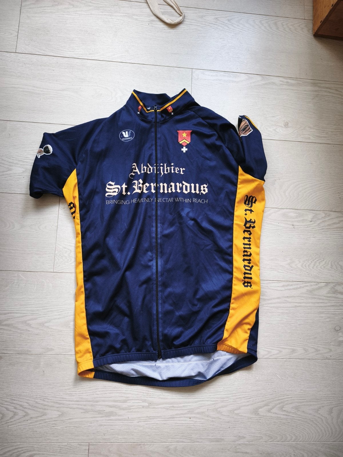 Sint Bernardus fiets shirt, Ophalen, Overige maten, Vermarc