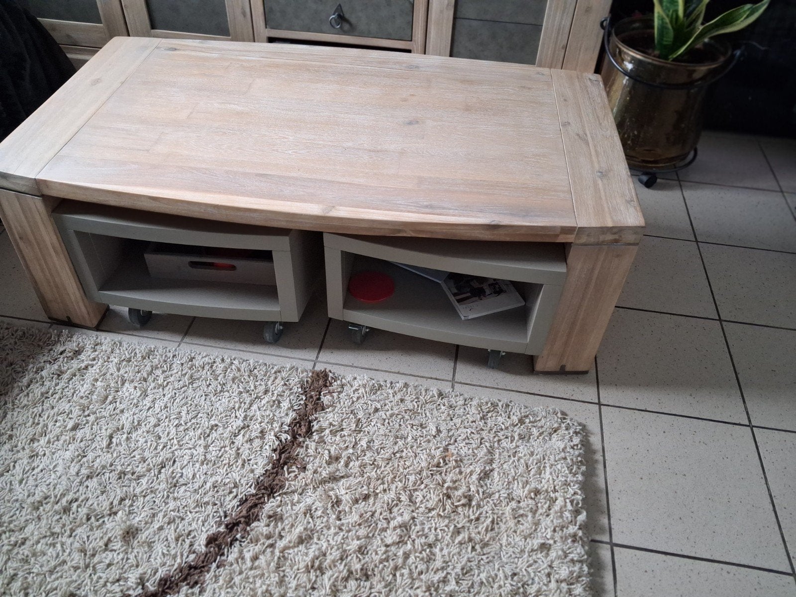 Eiken Salontafel met bijhorend bijzettafeltjes, Ophalen