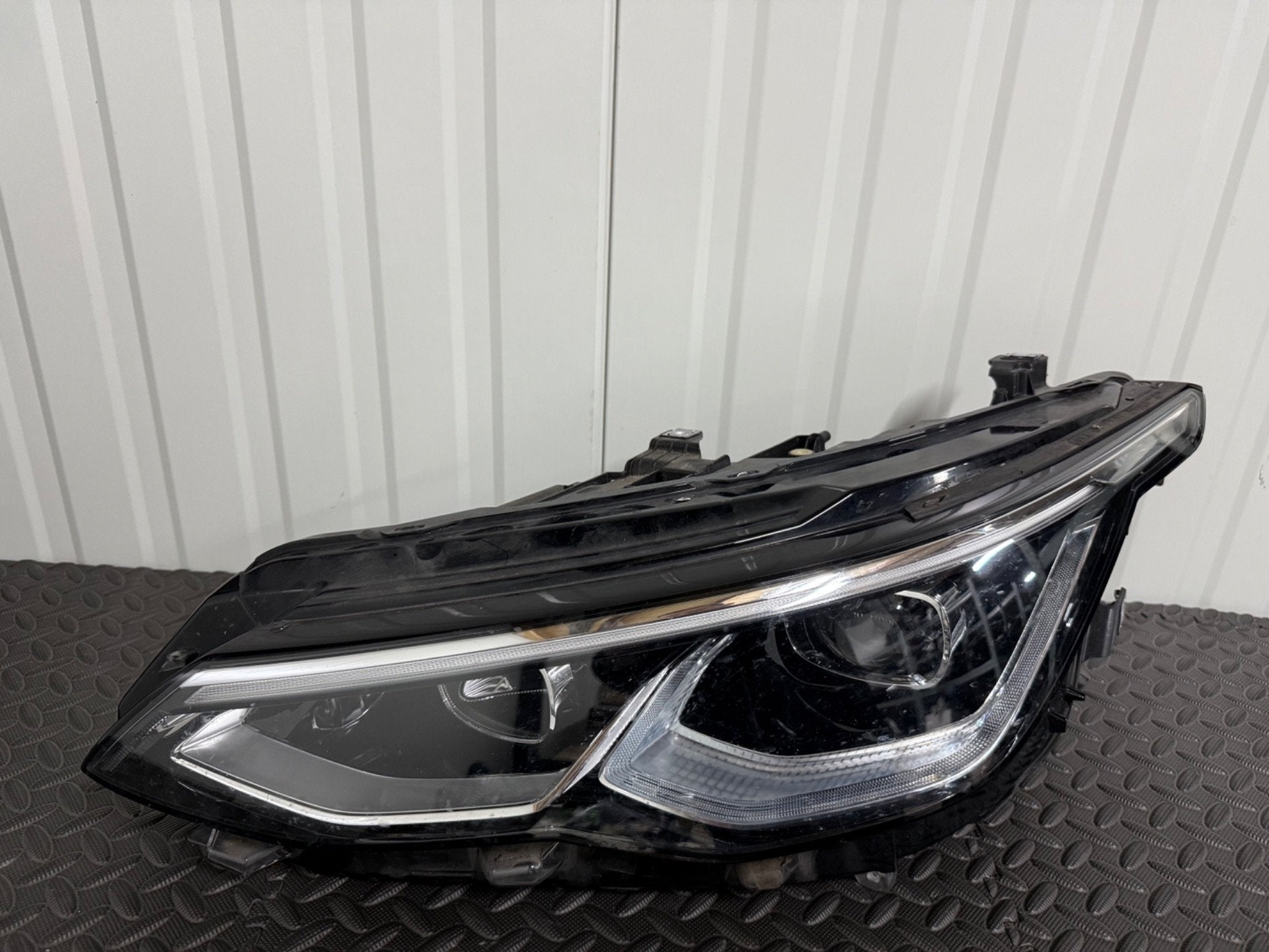 Volkswagen Golf 8 Iq Light links 5h1941035, Gebruikt, Volkswagen, Volkswagen AG, Vw@volkswagen.de