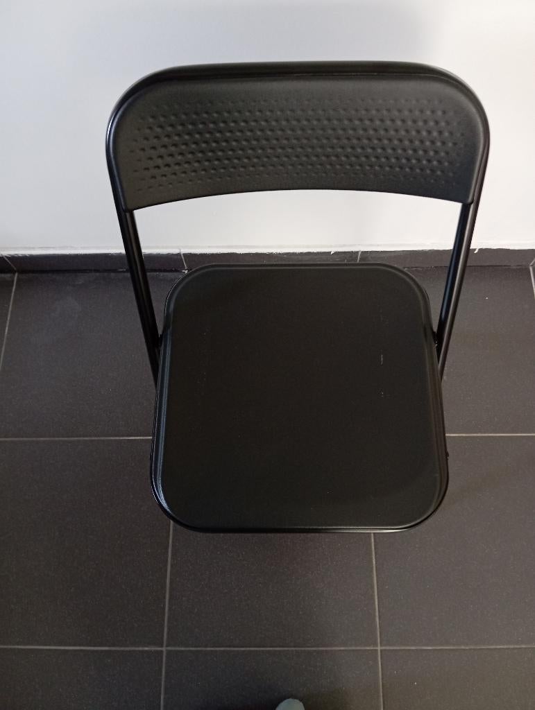 Inklapbare stoel, €5, Ophalen, Zo goed als nieuw, Zwart, Overige materialen