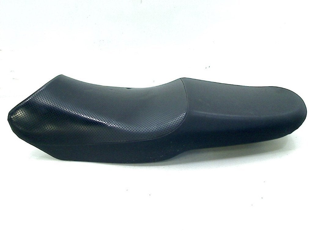 SIEGE COMPLET Suzuki GSF 600 Bandit 2000-2004 (GSF600 MK2), Dhr. S. di Majo, Utilisé, Info@cama-motorparts.nl, P.J. Troelstraweg 8 8
3144 CX  MAASSLUIS, NL
