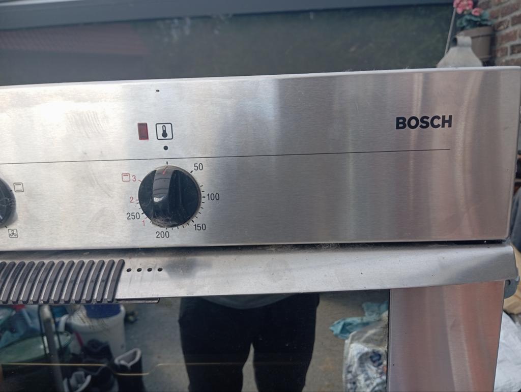 Four encastrable Bosch, Electroménager, Fours, Enlèvement, Encastré, Bosch, Four