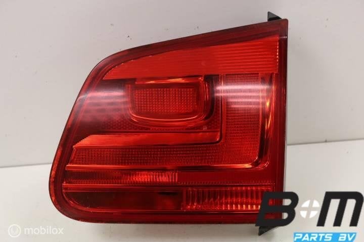 Achterlicht in klep rechts VW Tiguan 5N 5N0945310, Gebruikt
