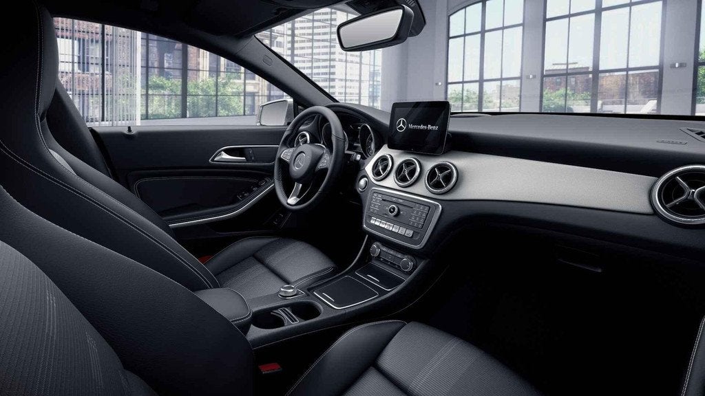 Mercedes-Benz CLA 180 | Verwarmde Zetels | Navigatie | Parke, Entreprise, Carnet d'entretien, 1200 kg, 5 places