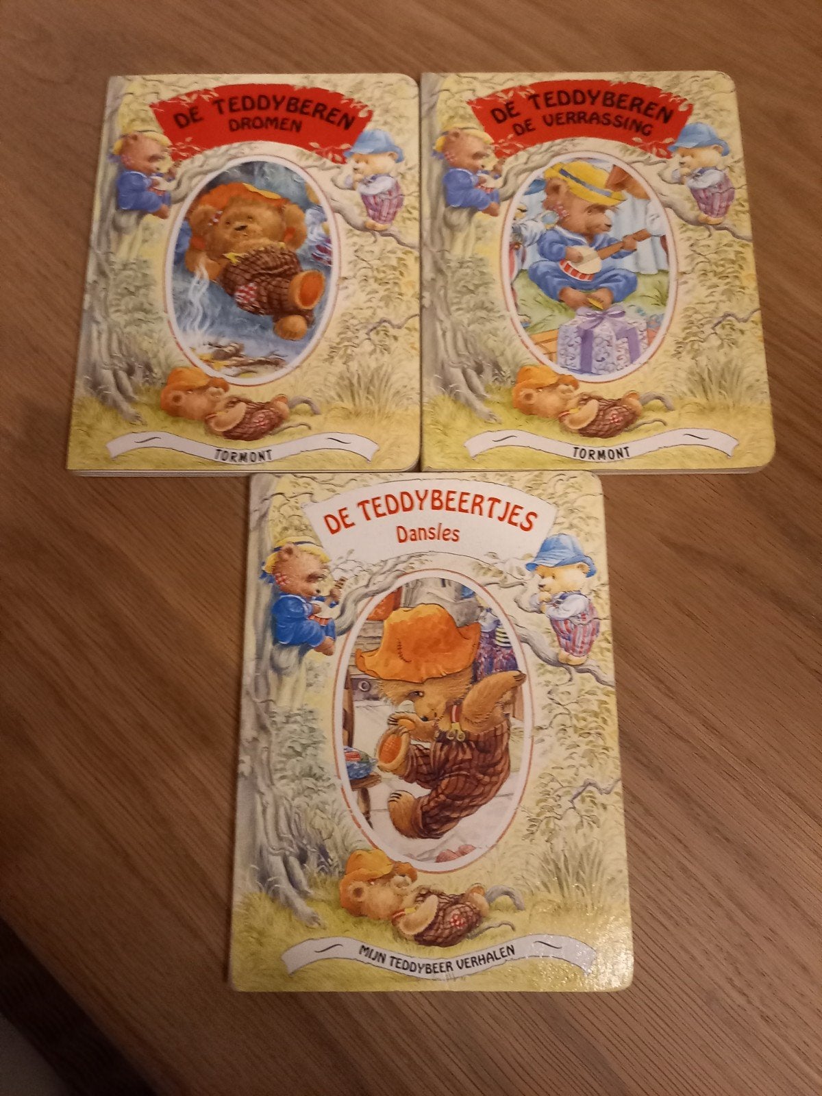 3 oude berenboekjes van 1992, Enlèvement ou Envoi