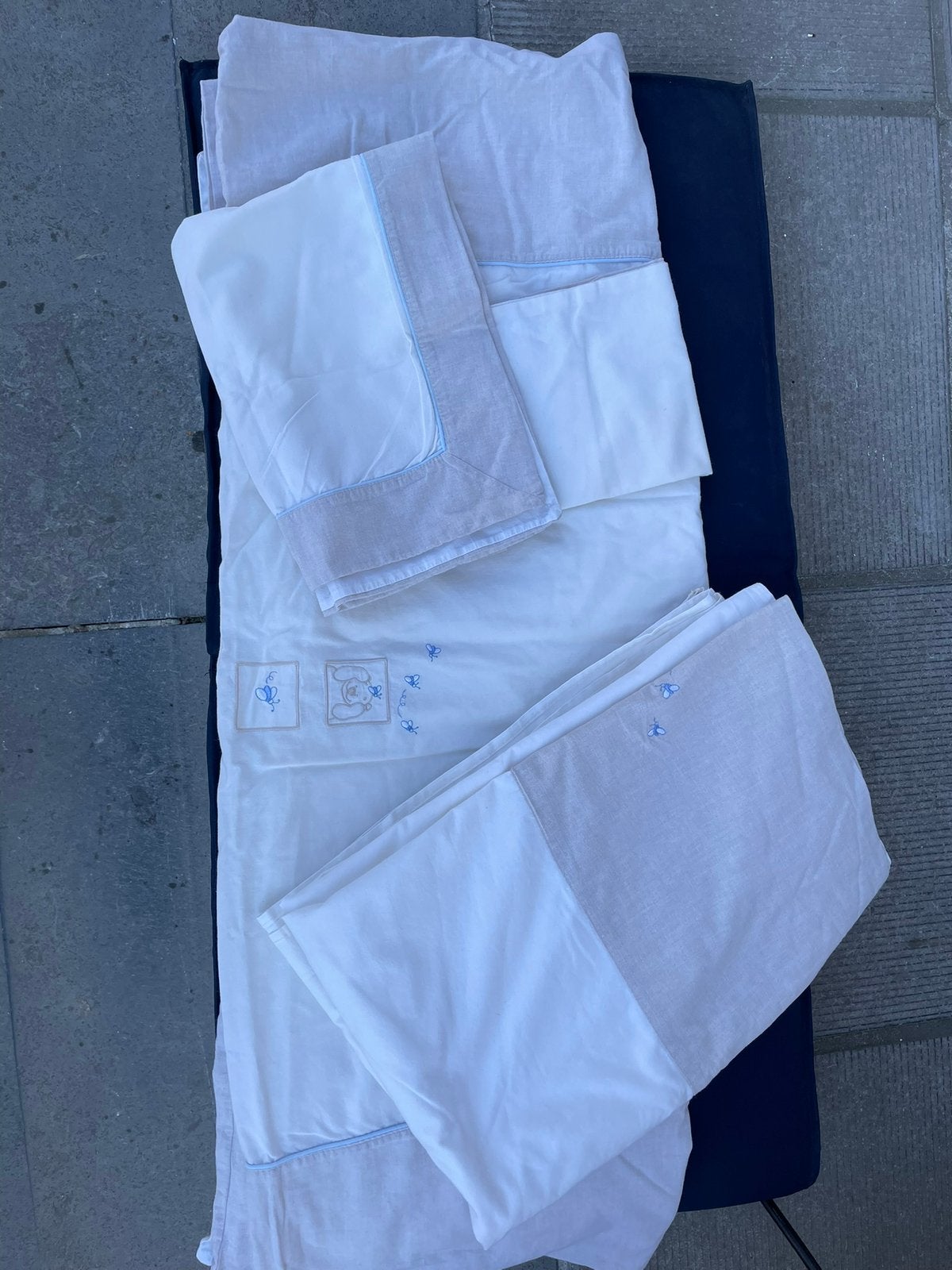 Parure de lot Noukies neuve, Neuf, Garçon ou Fille, Autres marques, Enlèvement