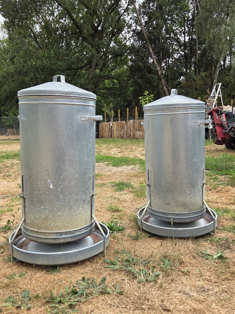 Eet silo's, Dieren en Toebehoren, Ophalen, Pluimvee