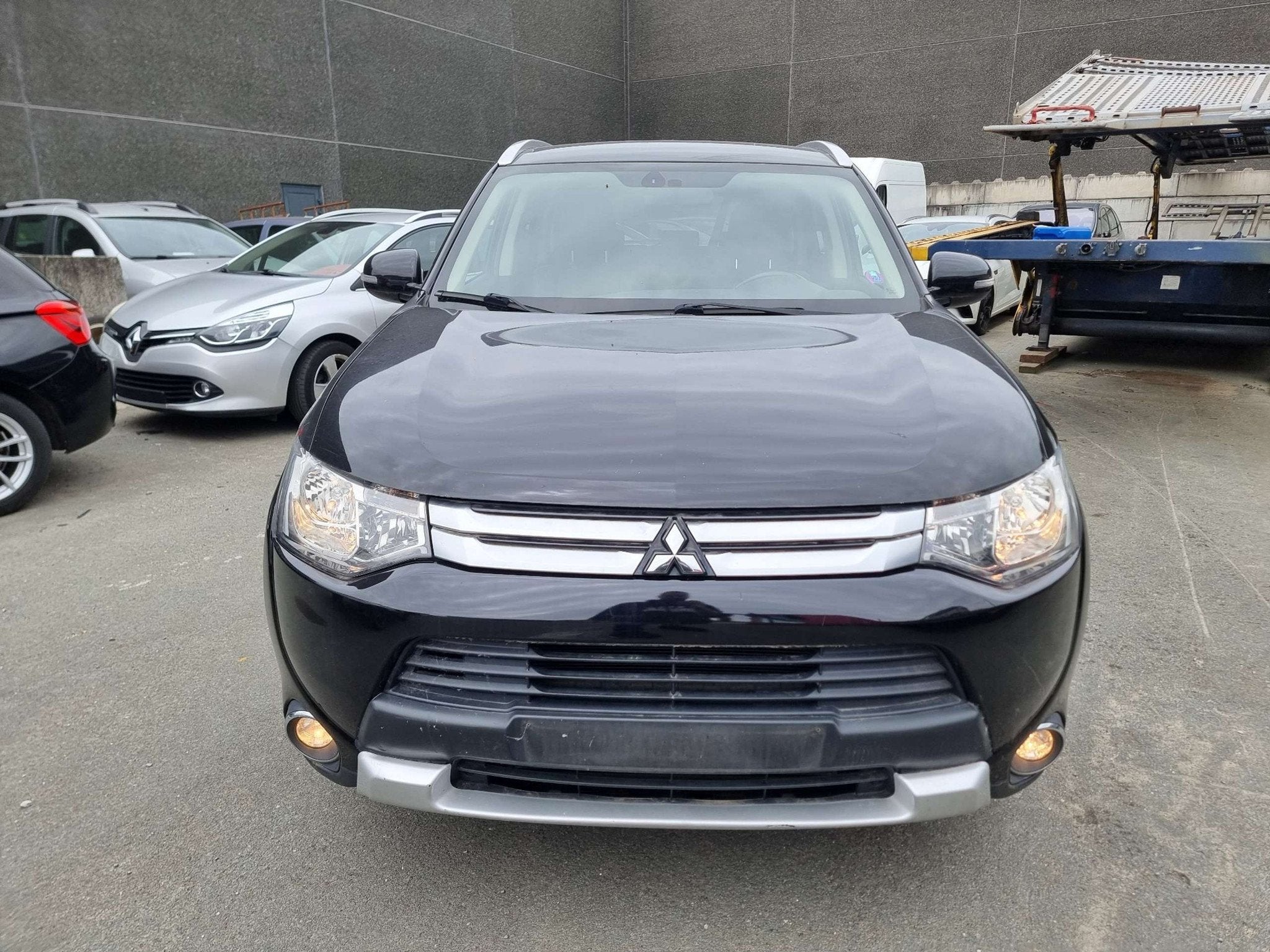 Mitsubishi Outlander 2.2 DI-D 4WD Anniversary Edition 7 PL, Auto's, Mitsubishi, Automaat, Euro 5, 110 kW, 4 cilinders