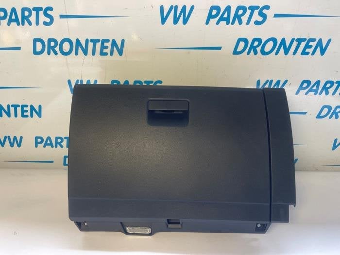 Boîte à gants d'un Seat Arona, -, 3 mois de garantie, Utilisé, -