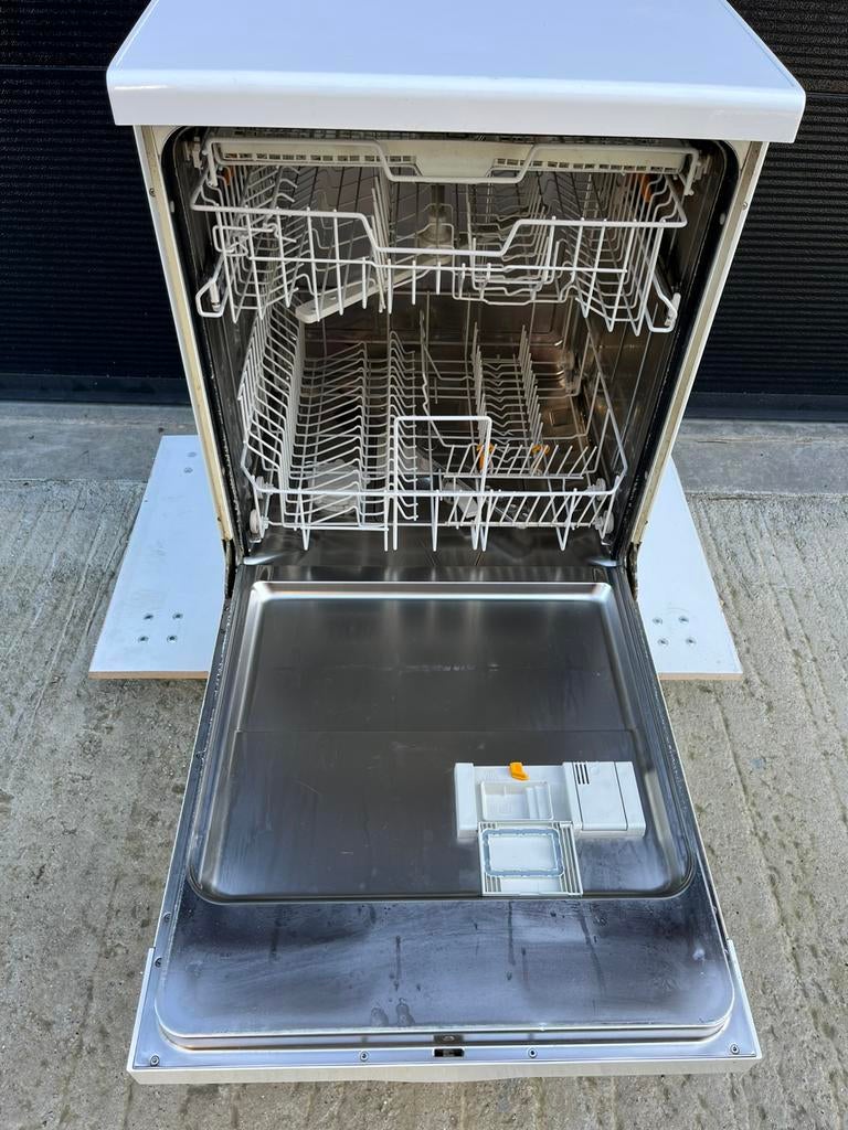 Miele vaatwasser, Ophalen, Gebruikt, Nic.debruyne@gmail.com, Miele