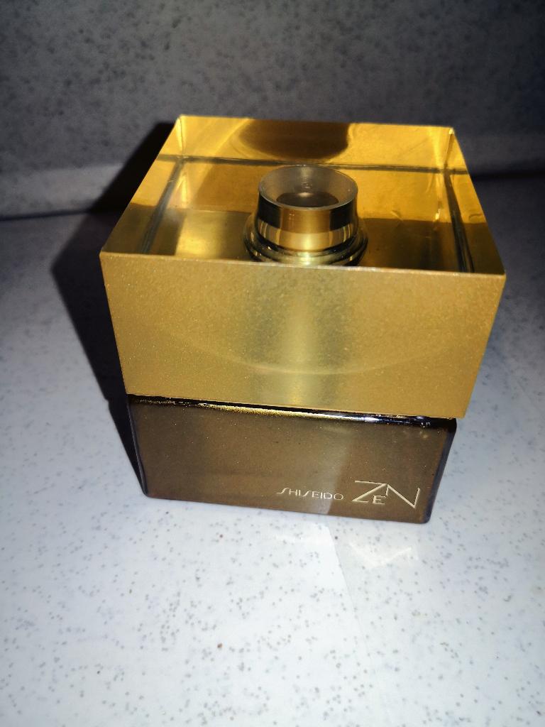 Parfum Femme Shiseido ZEN 50 ml / NEUF (envoi offert), Envoi, Neuf