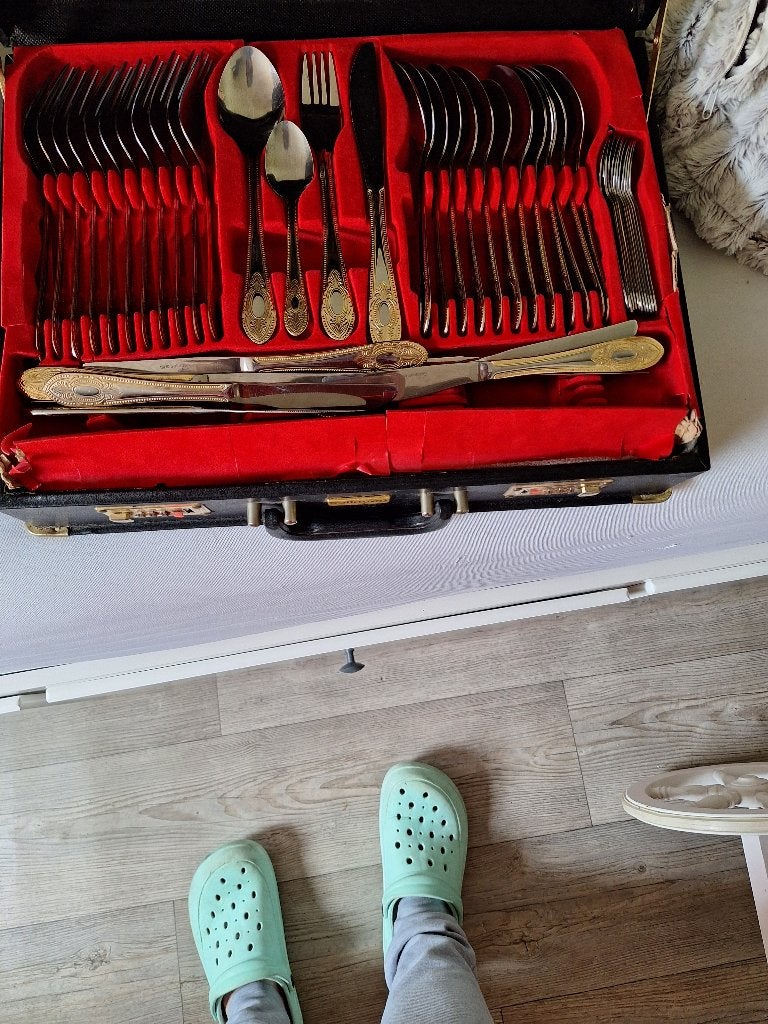 Bestek koffer Solingen, Enlèvement