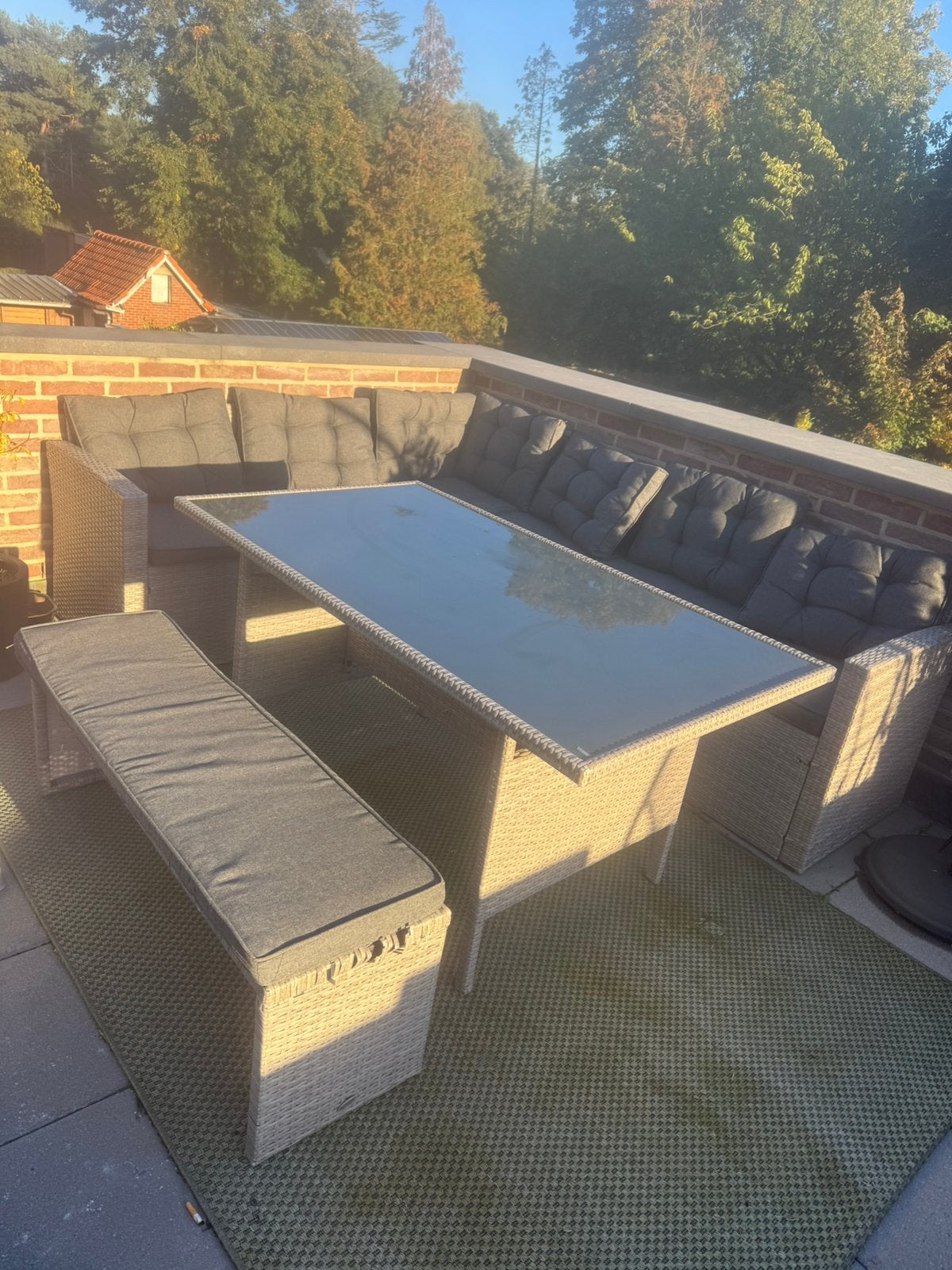 Titel: Grote tuinset met hoeklounge en tafel – grijs wicker, Ophalen, Gebruikt, Overige materialen, Tuinset