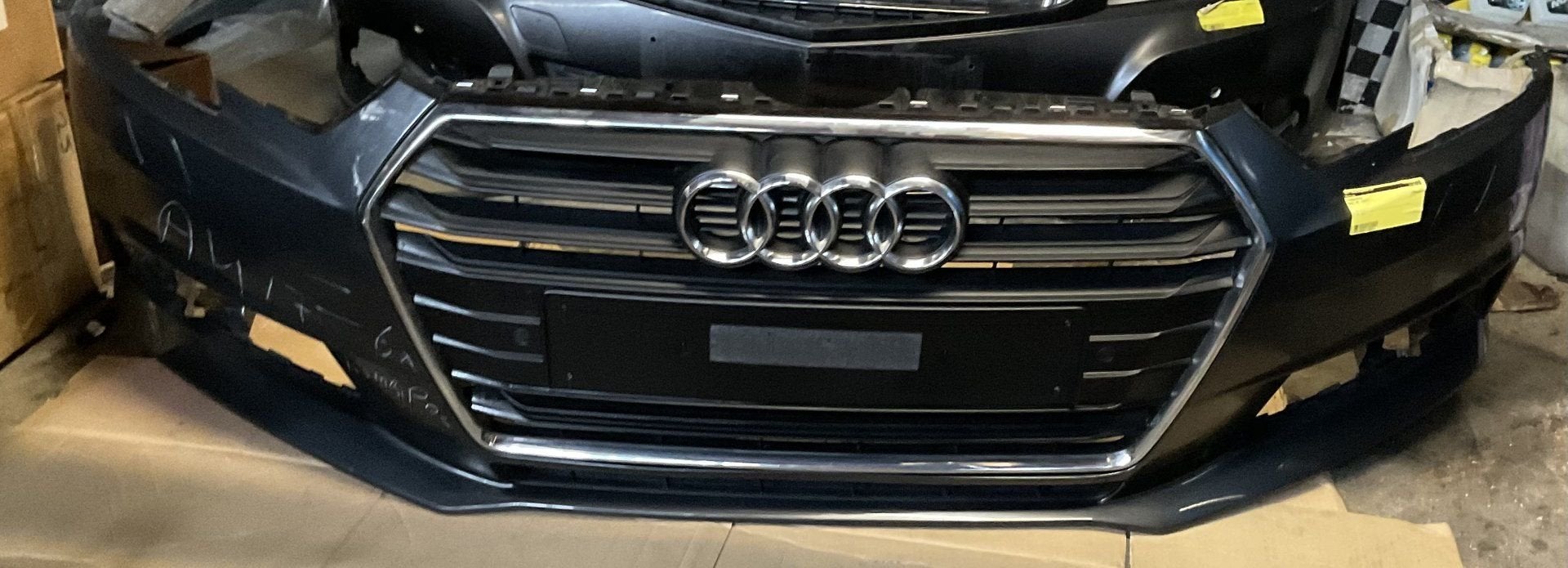 Voorbumper Audi A4 (2017) zwart, Gebruikt, -, Voor, Ophalen of Verzenden