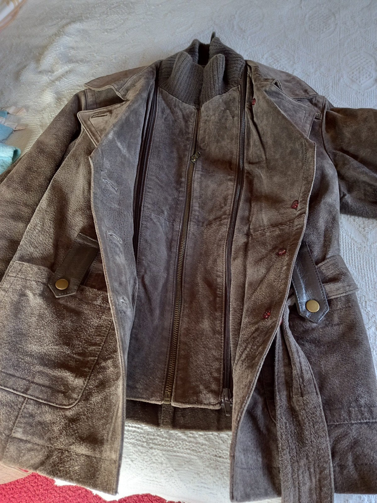 très belle veste femme en nubuck, impeccable., Vêtements | Femmes, Vestes & Costumes, Enlèvement ou Envoi, Comme neuf, Taille 38/40 (M)