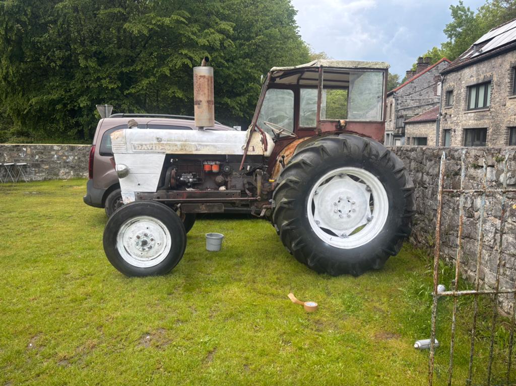 Tracteur david brown 990, Autres marques, 80 à 120 ch, Enlèvement, Oldtimer/Ancêtre