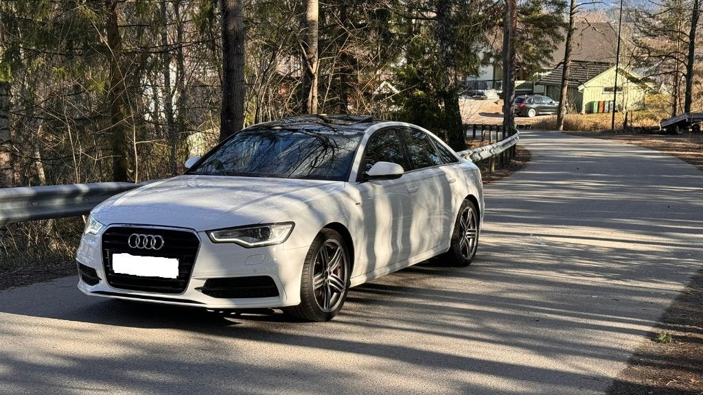 Audi A6, Cuir et Alcantara, Achat, Entretenue par le concessionnaire, Noir